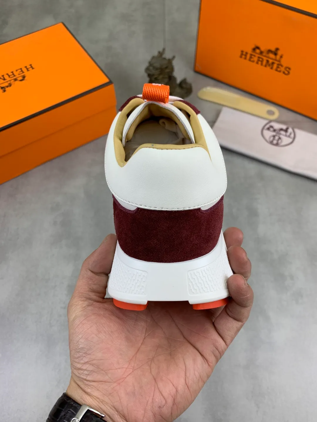 Men's shoes 💰P460 new style [HERMES] Hermès - High-end quality original order - Upper: 🔝 Napa calfskin, sewn brand 'H' totem - Inner: water-dyed cowhide - Outsole: ultra-light TPU foam; molded outsole - Ultra-high quality control·Fine workmanship: highlighted (high-end·luxury·grade) -Size: 38-44 (45 can be customized)·